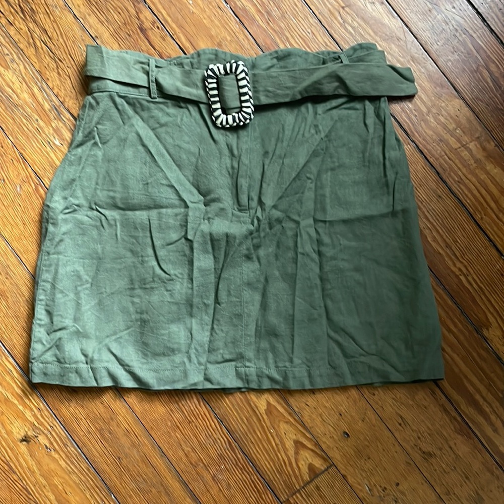 Green skirt size large
